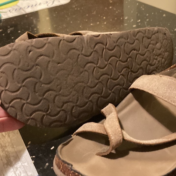 Madden sandals size 8 - Picture 6 of 8